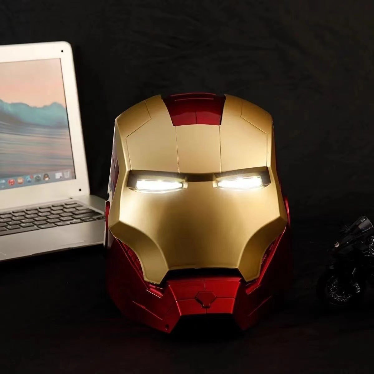 Wearable Cosplay Super Hero Iron Man Helmet Voice Control MK5