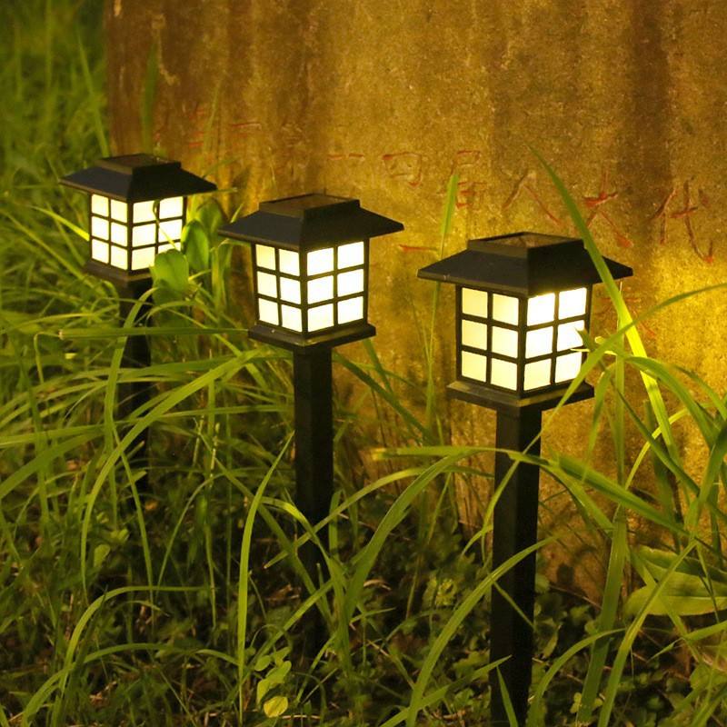 Solar Outdoor Courtyard Light